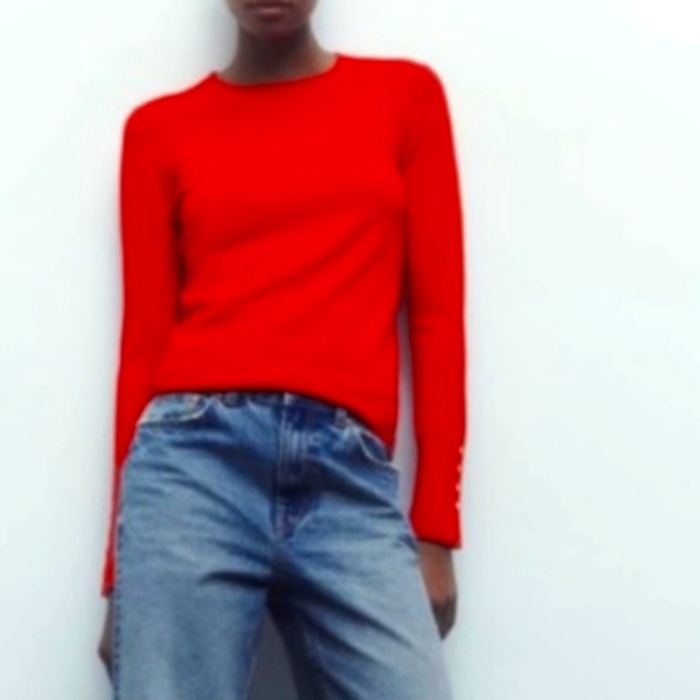 NWT Bright Red ZARA sweater GOLD Buttons